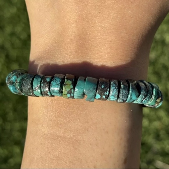 Turquoise Heishi 7 Inch Stretch Bead Bracelet Gift